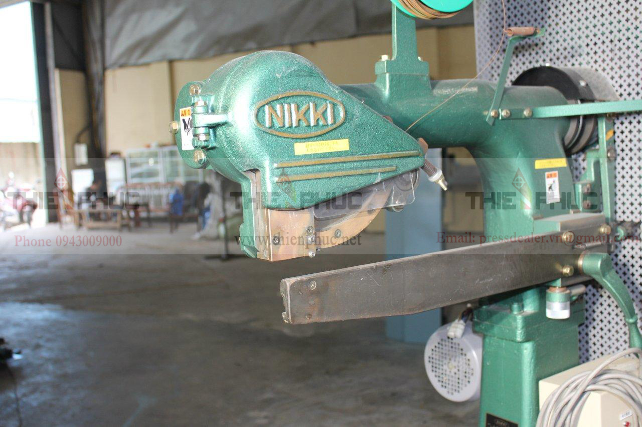 Máy đóng ghim sách TP347